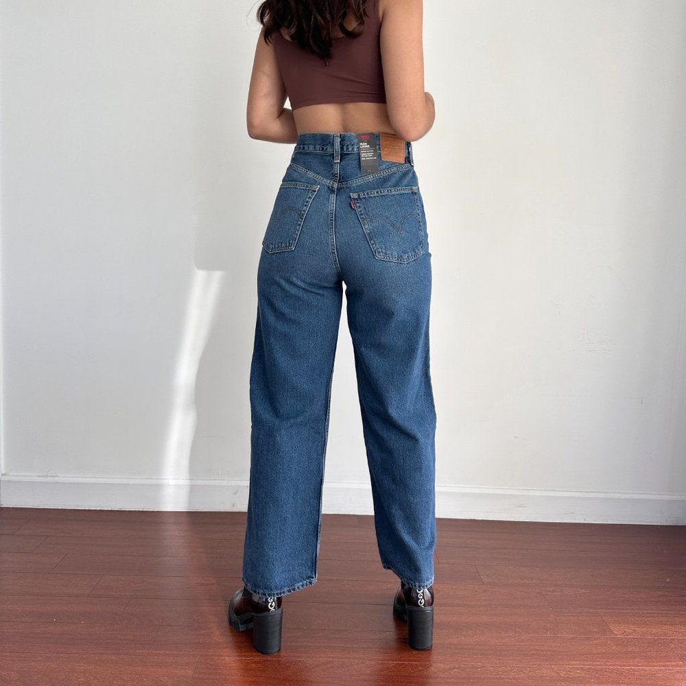 NWT Levi's high waist wide leg jeans - Picture 1 of 9